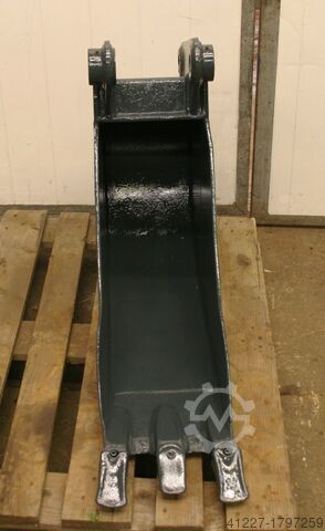 Dredder Stahl Breite 28 cm