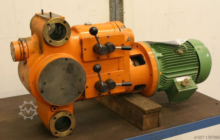 Geared motor 4 kW 83-175 rpm Siemens schaltbar