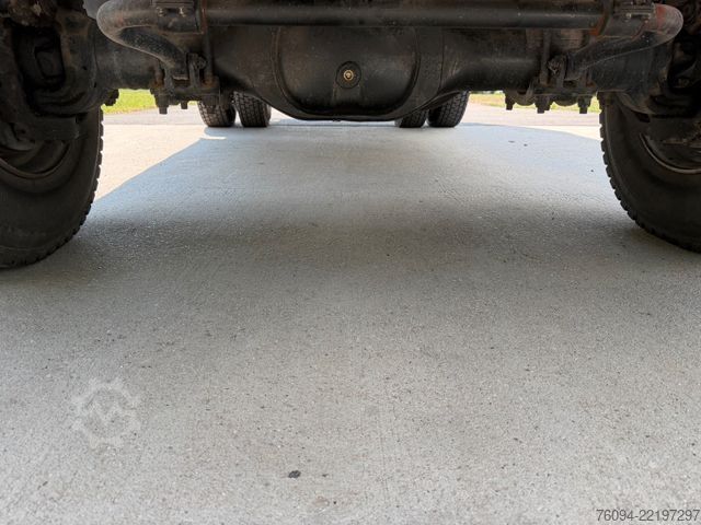 LKW mit Kofferaufbau MAN 17.232 4x4 KRAN SEILWINDE Kran und LKW