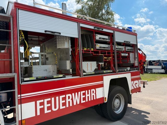 Spezial-LKW MAN 17.232 4x4 KRAN SEILWINDE Kran und LKW