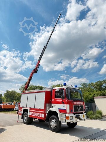 Autokran MAN 17.232 4x4 KRAN SEILWINDE Kran und LKW