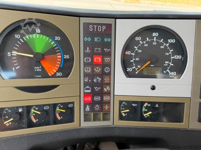 Autokran MAN 17.232 4x4 KRAN SEILWINDE Kran und LKW