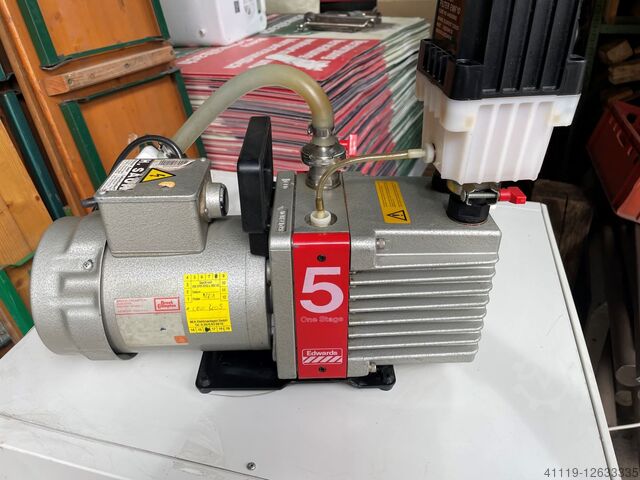 Vacuum pump Edwards E1M5
