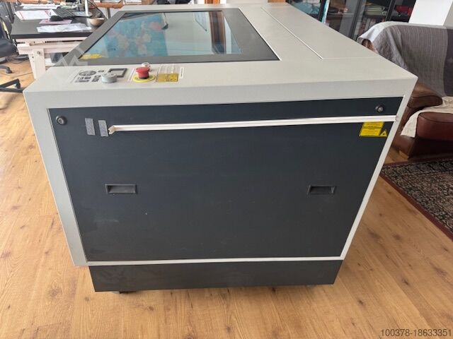 CO2-Laserschneiden 100W TROTEC Q400 DC