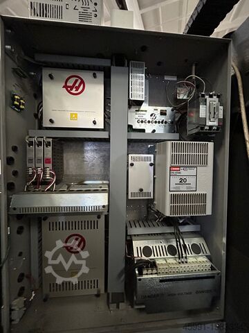 Vertikales Bearbeitungszentrum HAAS VF-3D