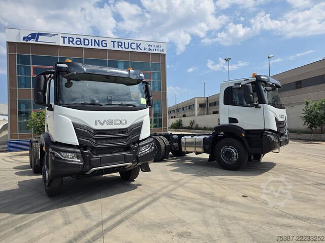Truck chassis iveco 380X54