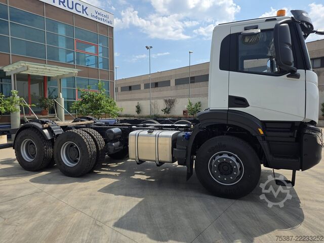 Truck chassis iveco 380X54