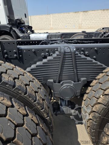 Truck chassis iveco 380X54