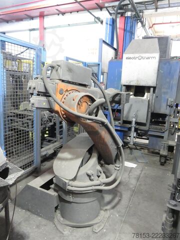 Hydraulic Injection Molding Press Cavenaghi Ridolfi 8000 KN-2E