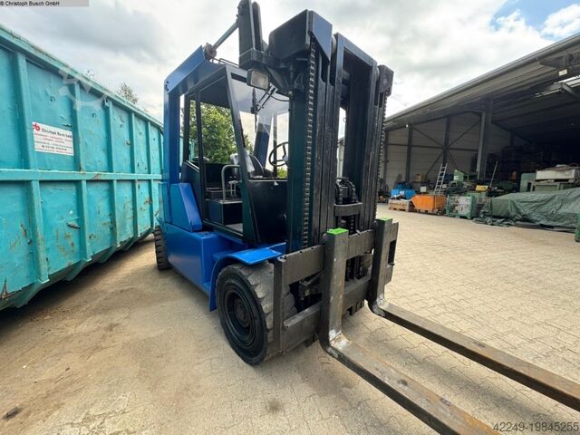 Fork Lift Truck - Diesel MORA M80C
