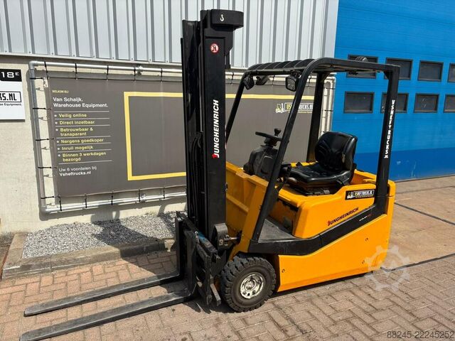 Elektrischer Gabelstapler Jungheinrich mit 3500 mm Hubhöhe JUNGHEINRICH EFG-DF-15