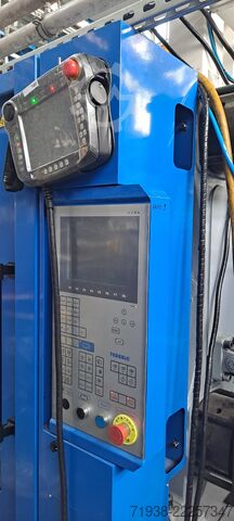 Injection molding machine Tederic DT400