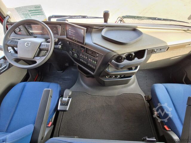 BDF-System Volvo FH 13.460 Globetrotter XL 6x2 - BDF - Loadlift ...