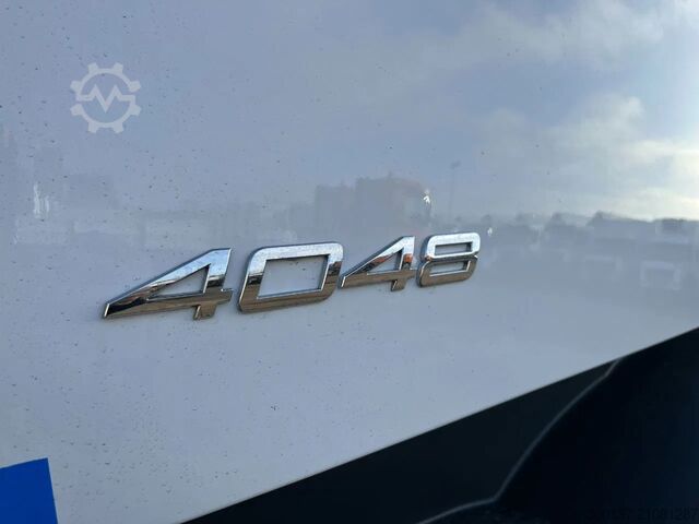 Standard-SZM Mercedes-Benz Actros 4048 S 6x4 Tractor Head