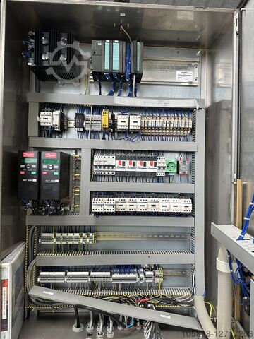 Meat processing machine Globe Tech BV Globetech bucket line