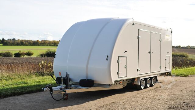 Covered Car trailer for high value Cars Woodford Trailers France Galaxy Extra lite 1250kgs Vide