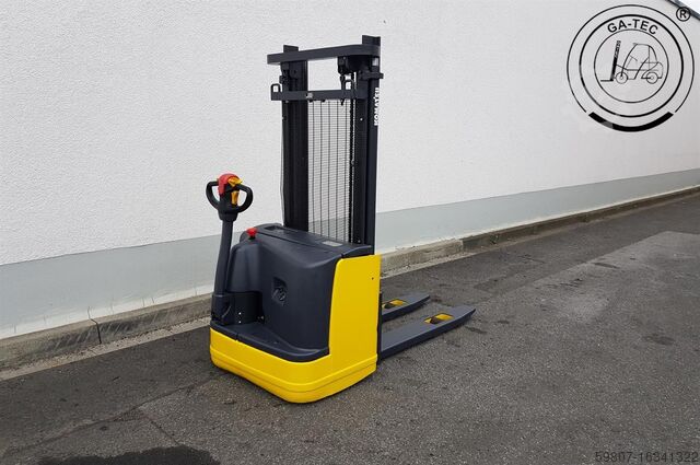 Pallet stacker Komatsu MWS10-1R