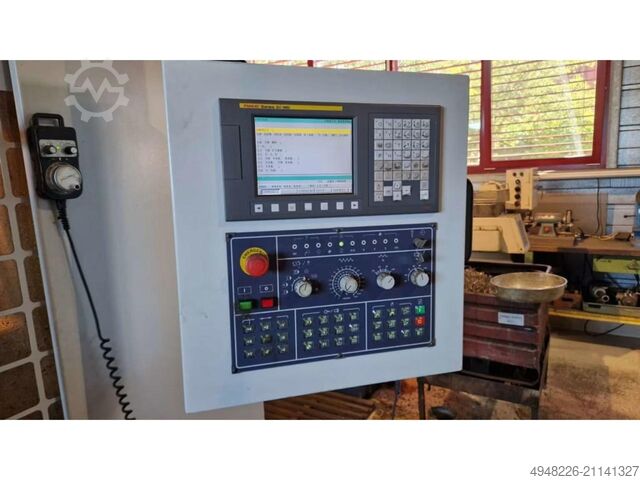 4-Achsen-Vertikal-Bearbeitungszentrum KAAST VF MILL 80