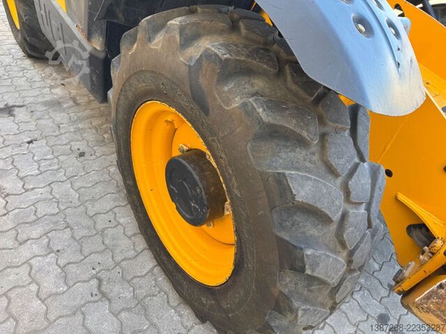 Other JCB 540-140 / 2017 BJ / 14 Meter