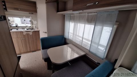 Wohnwagen Dethleffs c' joy 420 QSH