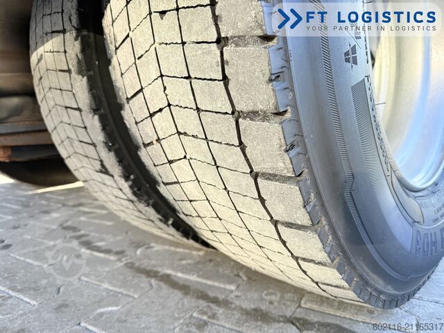 LKW mit Pritsche & Plane Renault D13 / 18 PALLETS / TAIL-LIFT / PLANEN