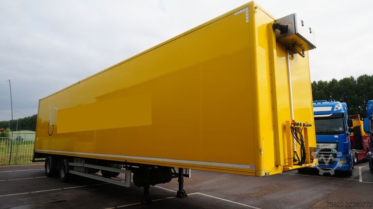 Suitcase Floor 2 axle closed box