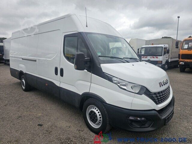 Kastenwagen Iveco Daily Maxi 35S14 Autom. Hoch & Lang 3 Sitze