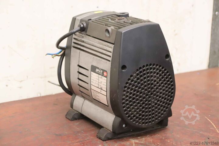 Quiet compressor Jun-Air OF301