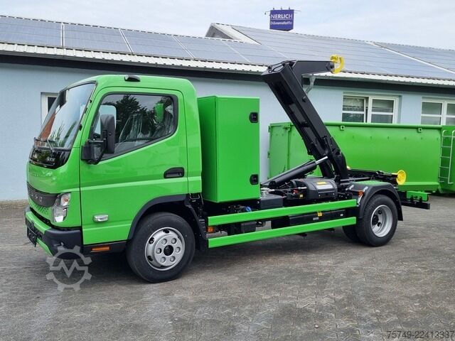 Abrollkipper Fuso Canter FUSO 9C18 City Abrollkipper Hakenlift Color Edition