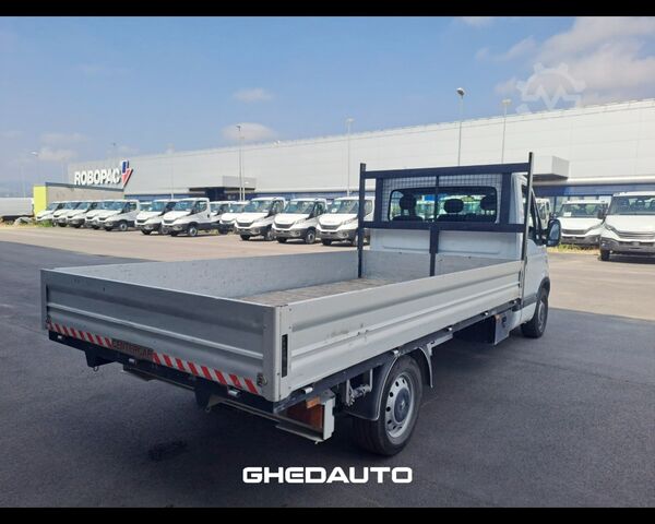Minibus RENAULT MASTER - MASTER