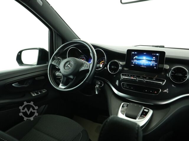 Minibus Mercedes-Benz V 300 d EDITION Extralang AHK AUT Facelift Kam.