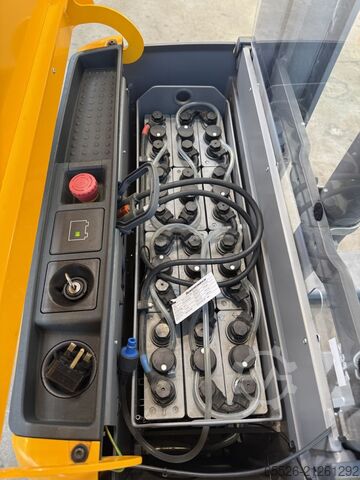 High Lift stacker Jungheinrich EJC 216 / nur 63 Std.