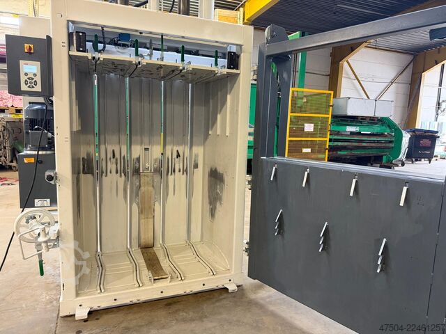 Bale press HSM V-Press 860 Plus