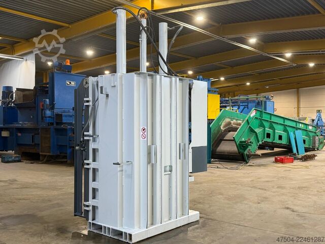 Bale press HSM V-Press 860 Plus