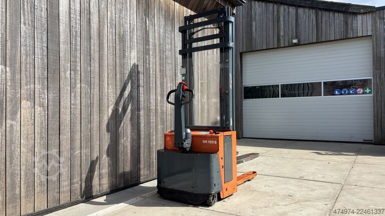 Manual stacker Mic gh 130s 350T
