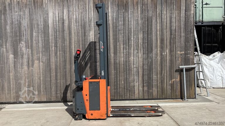 Manual stacker Mic gh 130s 350T