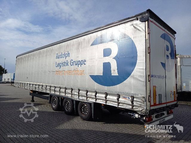 Open semitrailer with tarp Schmitz Cargobull Curtainsider Mega Getränke