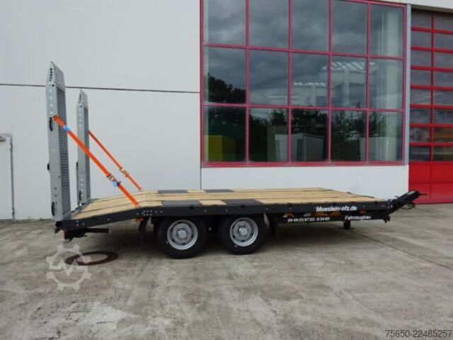 Low loader trailer Möslein TTT 11-5,2P  Neuer Tandemtieflader