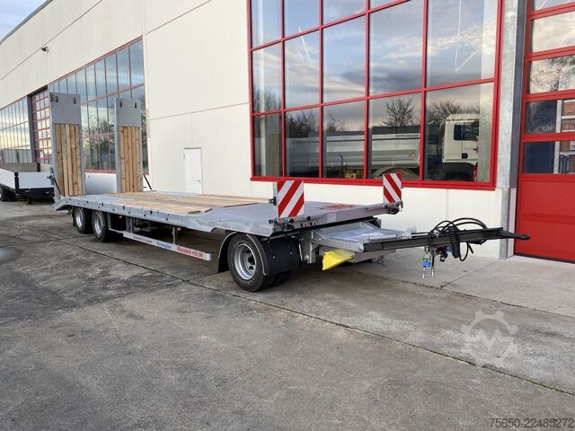 Low loader trailer Möslein T 3-9,20 F Blatt  3 Achs Tieflader mit gerader Ladefläche 9 m, Neufahrzeug