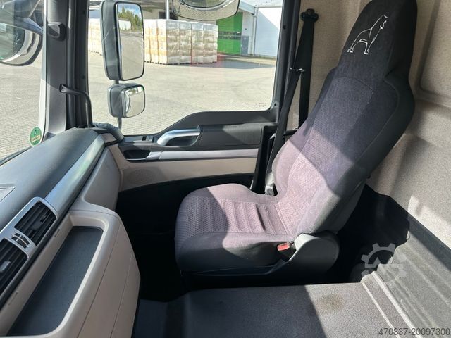 Box truck MAN TGM 12.290 / LBW / Schaltgetriebe