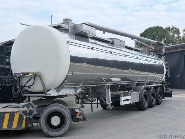 Tankauflieger  Gülle 32 cbm, Ladearm, Beschleuniger