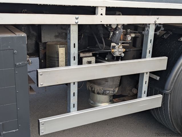 Auflieger mit Walkingfloor  Rollbandwagen mit Walzen und Förderband