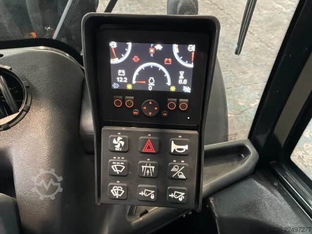 Lader Manitou MLA-6-65 - EU