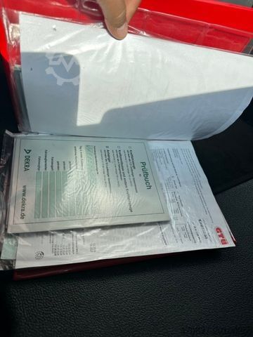 LKW mit Getränkeaufbau MAN TGS 26.440 / Böse / LBW / KompletteZug