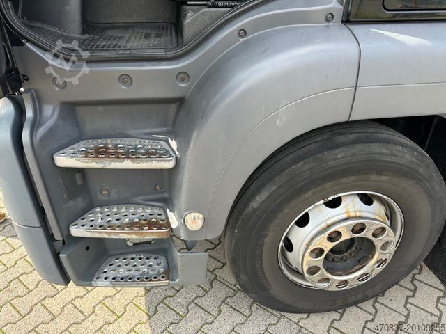 LKW mit Getränkeaufbau MAN TGS 26.440 / Böse / LBW / KompletteZug