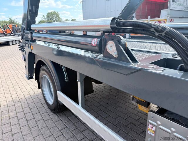 Tipper van FUSO Canter 7c18 Absetzkipper Jotha CombiCon