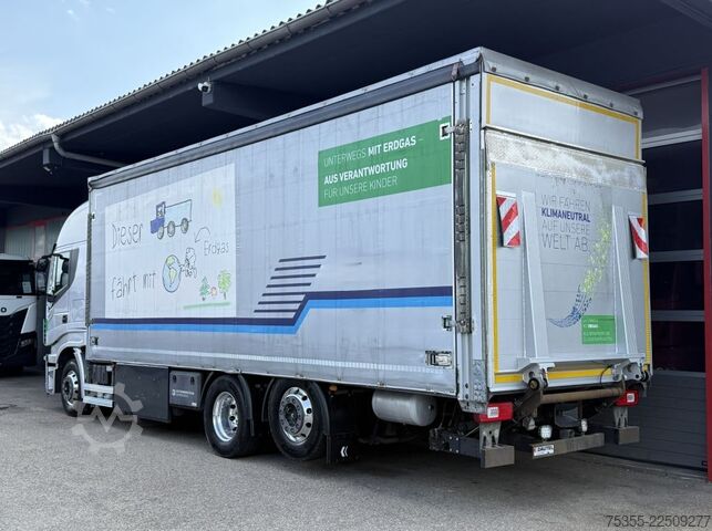 Flatbed truck with tarp IVECO Stralis AS260S46 CNG Standklima Intarder 8xTank