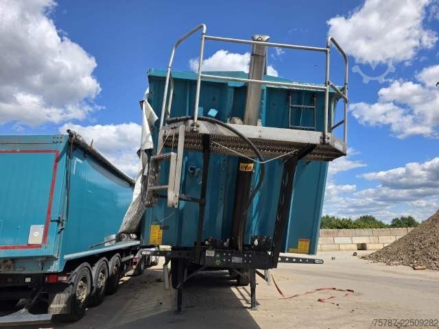 Tipper semitrailer WIELTON ca 49 cbm Getreidekipper Unfall mit Kornschieber