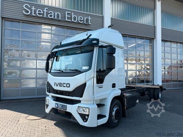 Chassis with cab Iveco Eurocargo ML140E28/P Bett AHK Klima Standheizung