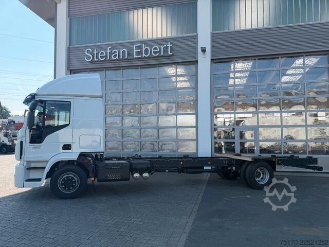 Chassis with cab Iveco Eurocargo ML140E28/P Bett AHK Klima Standheizung